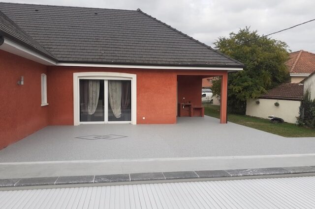 terrasse-moquette-de-pierre-pau